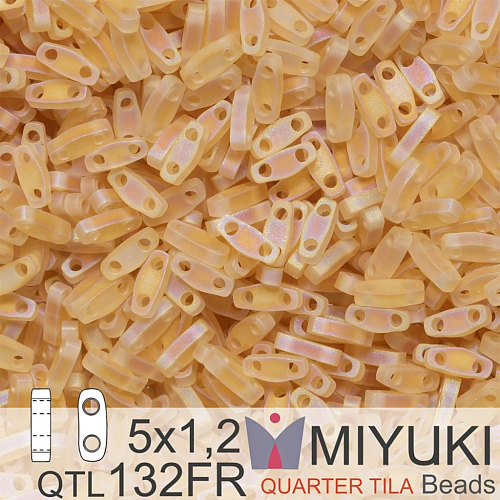 Korálky Miyuki QuarterTila. Barva Matte Transparent Light Topaz AB QTL 132FR Balení 3g