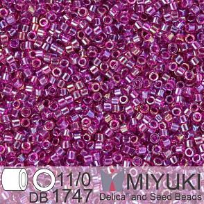 Korálky Miyuki Delica 11/0. Barva Fuchsia Lined Amethyst AB DB1747. Balení 5g.