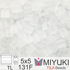 Korálky MIYUKI tvar TILA BEADS velikost 5x5mm. Barva TL-131 F Matte Crystal . Balení 5g.