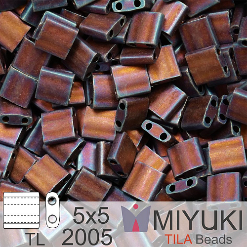 Korálky MIYUKI tvar TILA BEADS velikost 5x5mm. Barva TL 2005 Matte Metallic Dark Raspberry Iris. Balení 5g.