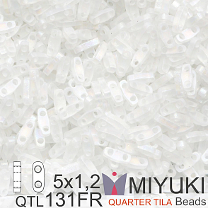 Korálky Miyuki QuarterTila. Barva Matte Crystal AB QTL 131FR Balení 3g