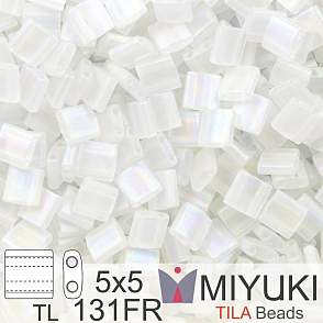 Korálky MIYUKI tvar TILA BEADS velikost 5x5mm. Barva TL-131 FR Matte Crystal  AB. Balení 5g.